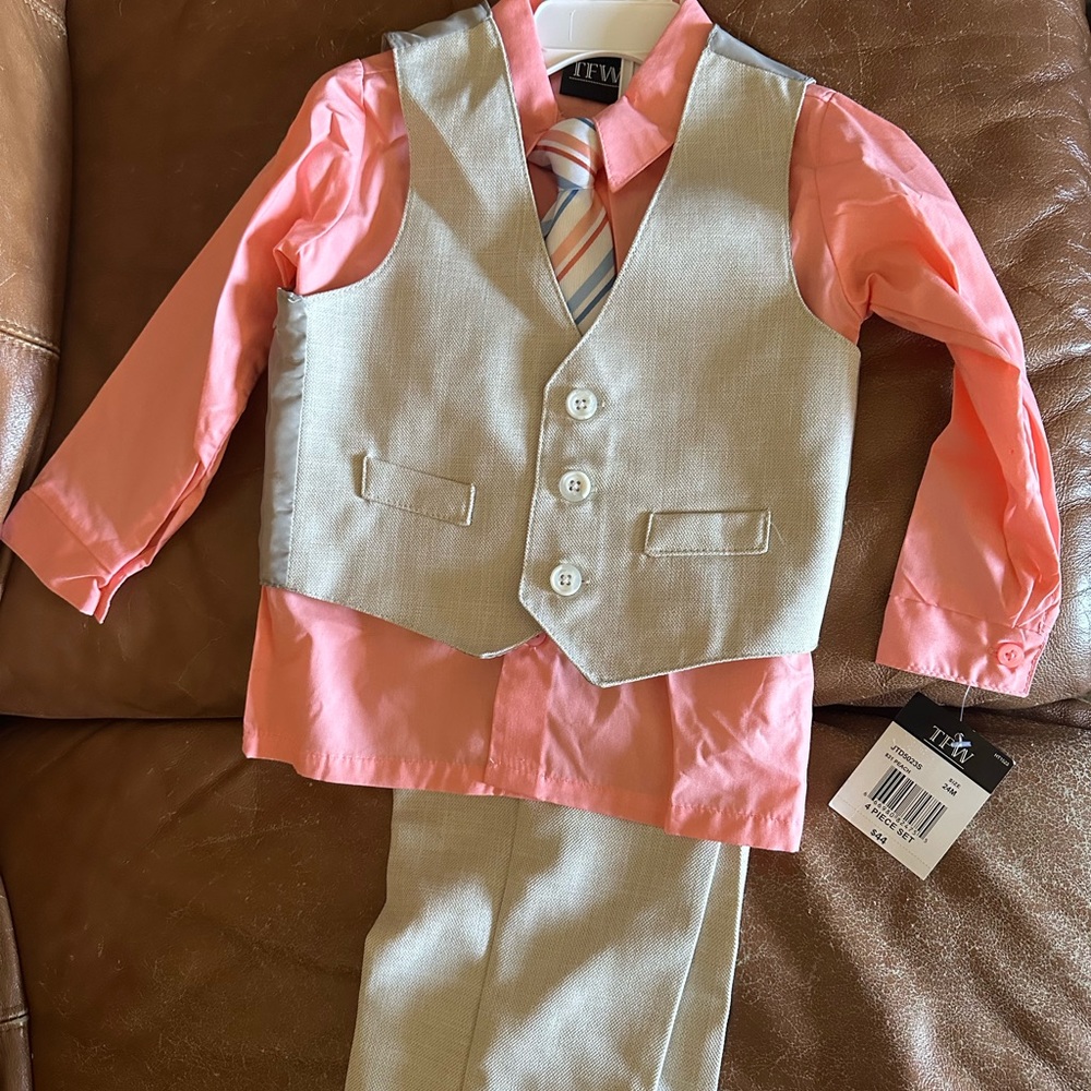 Boys 24 months tan suit with peach shirt